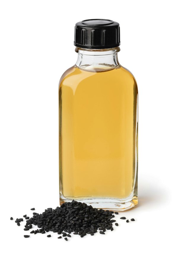 Guide de l'huile de nigelle d'Éthiopie et miel d'Égypte : bienfaits et utilisation